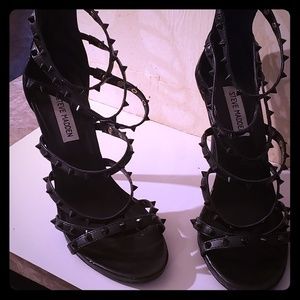 Steve Madden Studded Open toe